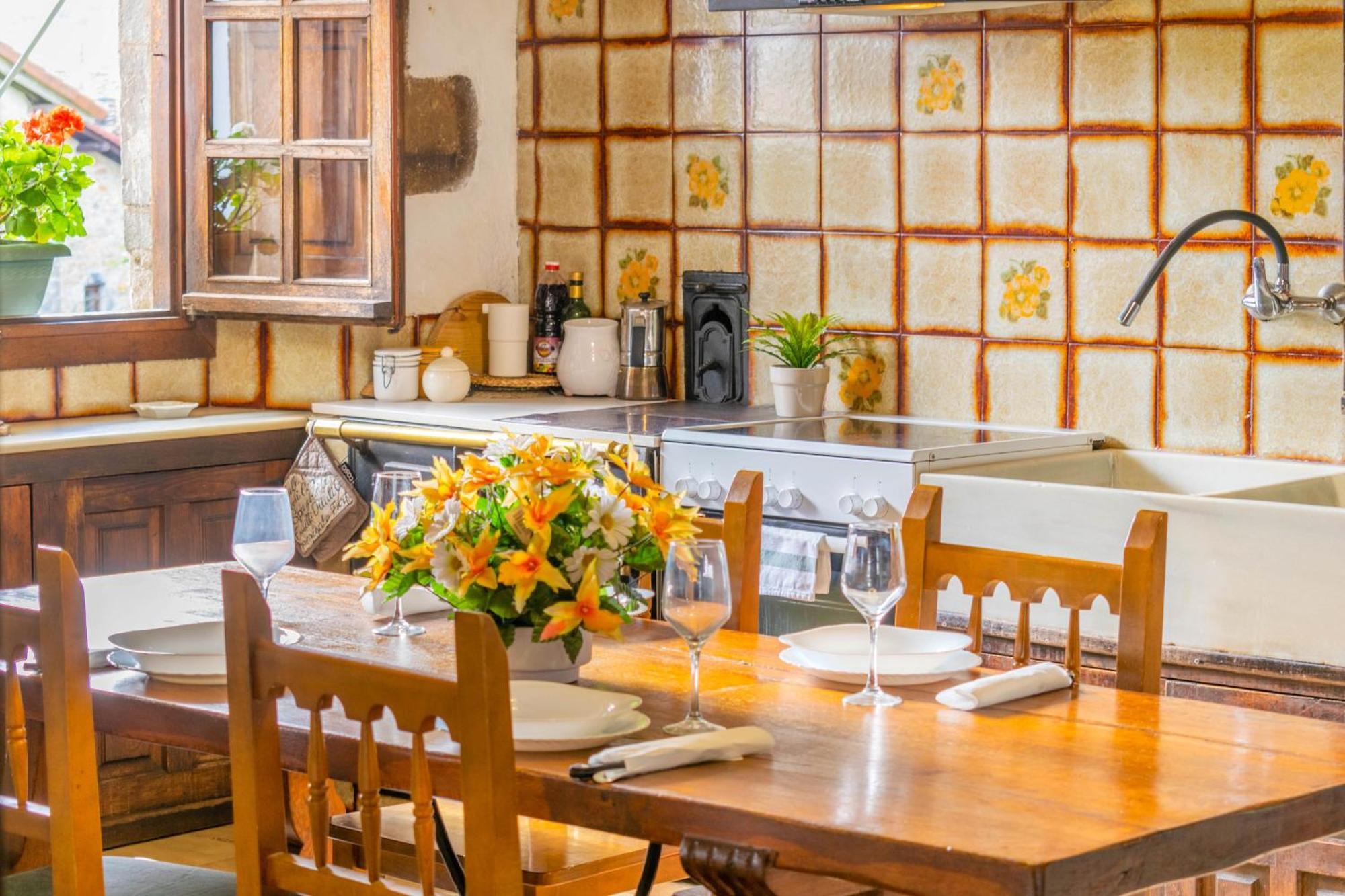 Casa Rural Arotzenia, Hogar Rustico En Pleno Valle De La Ulzama Lizaso Dış mekan fotoğraf